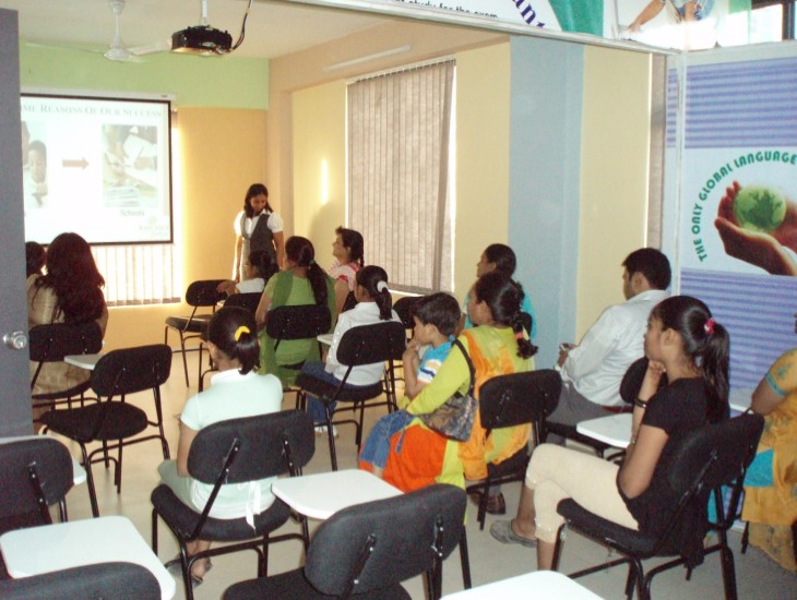 https://strongroots.sapratigs.com/wp-content/uploads/2023/03/Parenting-Workshop.jpeg